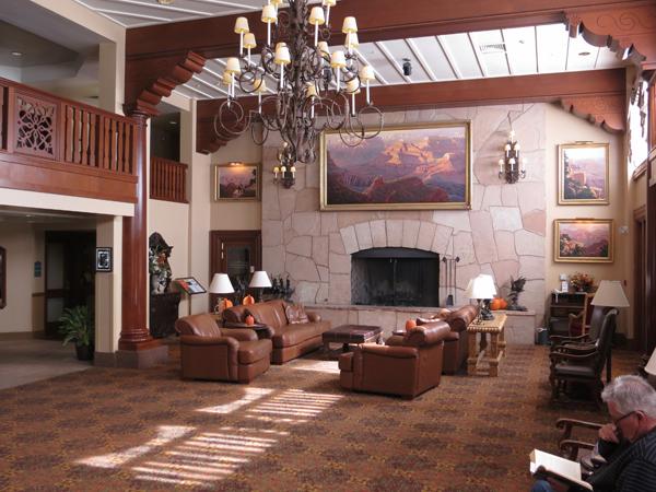 Lobby of The Grand Canyon Railway Hotel 