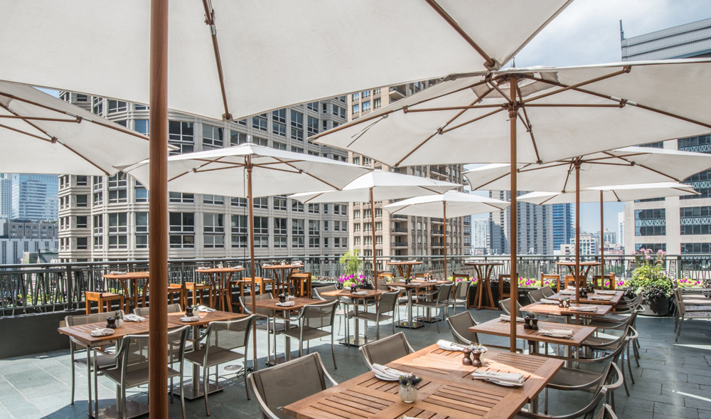 Best Rooftop Lounges in Chicago - Travel Insider