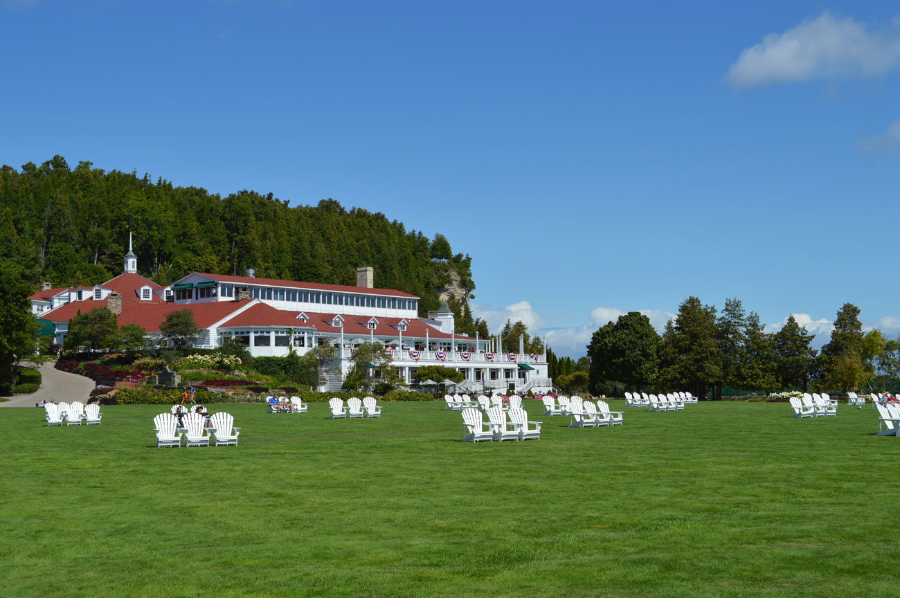 Checking In Mission Point Resort On Mackinac Island Travel Insider