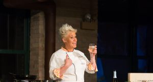 Chef Anne Burrell Hosts Interactive Cooking Experience With Cooper’s Hawk Chef Anne Burrell