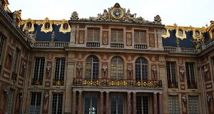 Walk Through the Digital Doors of the Luxurious Palace of Versailles, Plus Take a Stroll in the Exquisite Gardens! Palace of Versailles