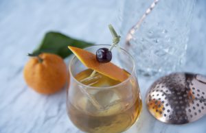 Kitty O’Sheas at Hilton Chicago: Try This Delicious Whiskey Apricot Sour Whiskey Apricot Sour