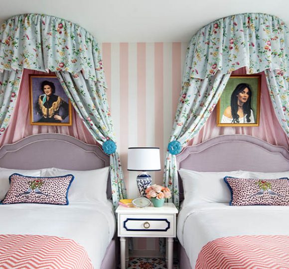 Dolly Parton-Inspired Hotel Opens in Nashville 