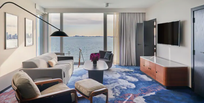 The Nautical-Themed Hotel Sable at Navy Pier Opens in Chicago Sable at Navy Pier