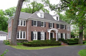 Visit the Home Alone House in Winnetka home alone house