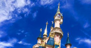 What You Must Take With You on a Day at the Amusement Park –To Make It So. Much. Better.