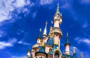 What You Must Take With You on a Day at the Amusement Park –To Make It So. Much. Better.