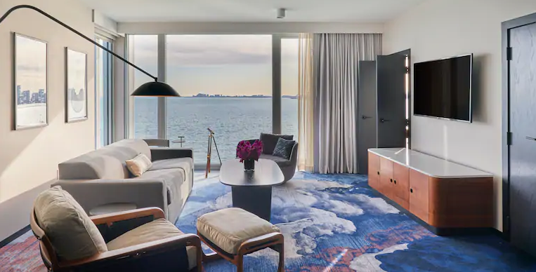 The Nautical-Themed Hotel Sable at Navy Pier Opens in Chicago - Travel ...